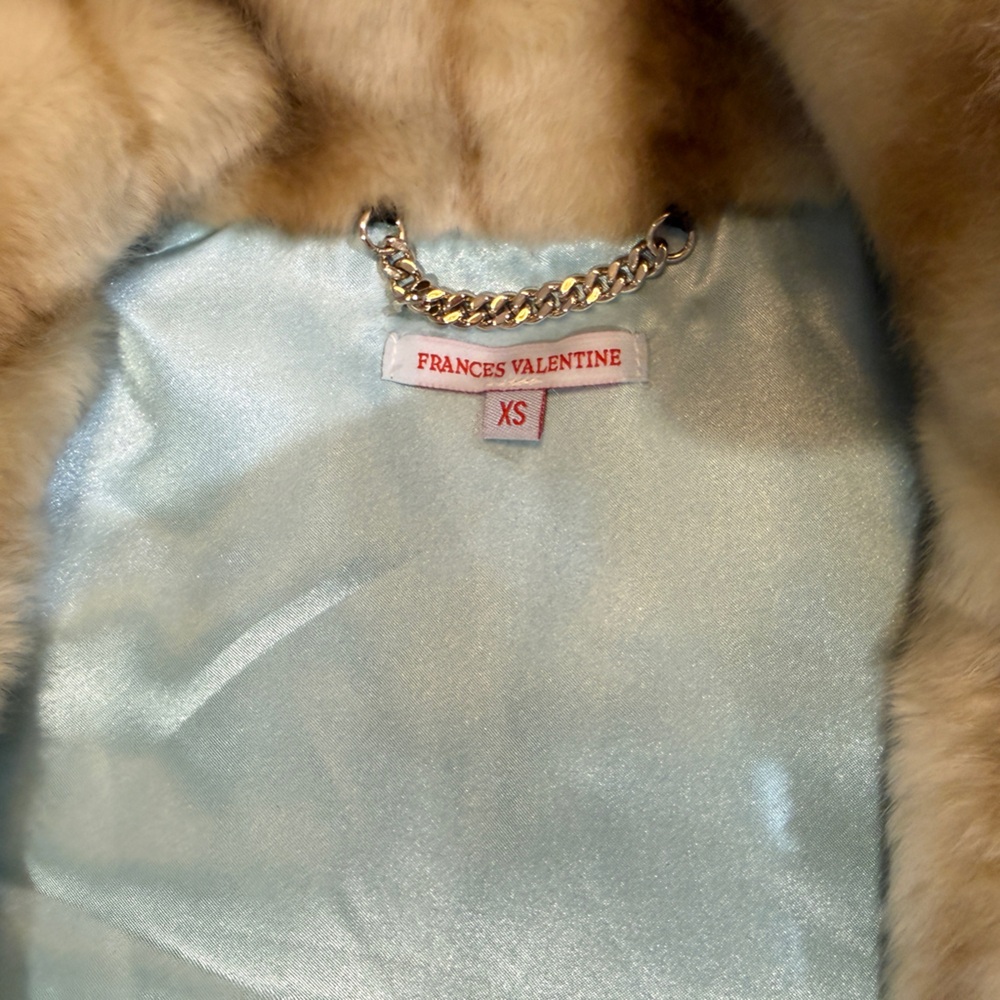 Women’s FRANCES VALENTINE Tan faux fur scalloped hem full zip vest- Size XS - Picture 9 of 12